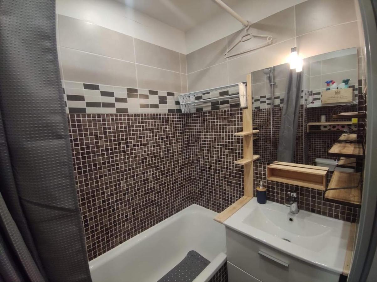 Studio Loubat Pyrenee, Menage Inclus Arette Exterior foto